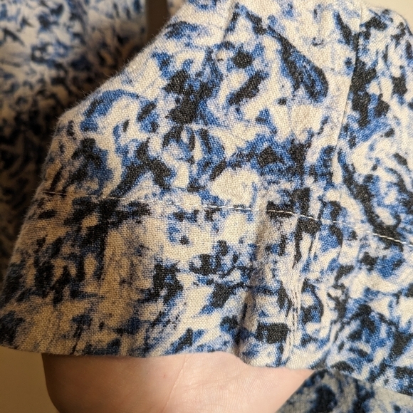 J Jill linen blend ankle pants abstract print - Picture 3 of 9